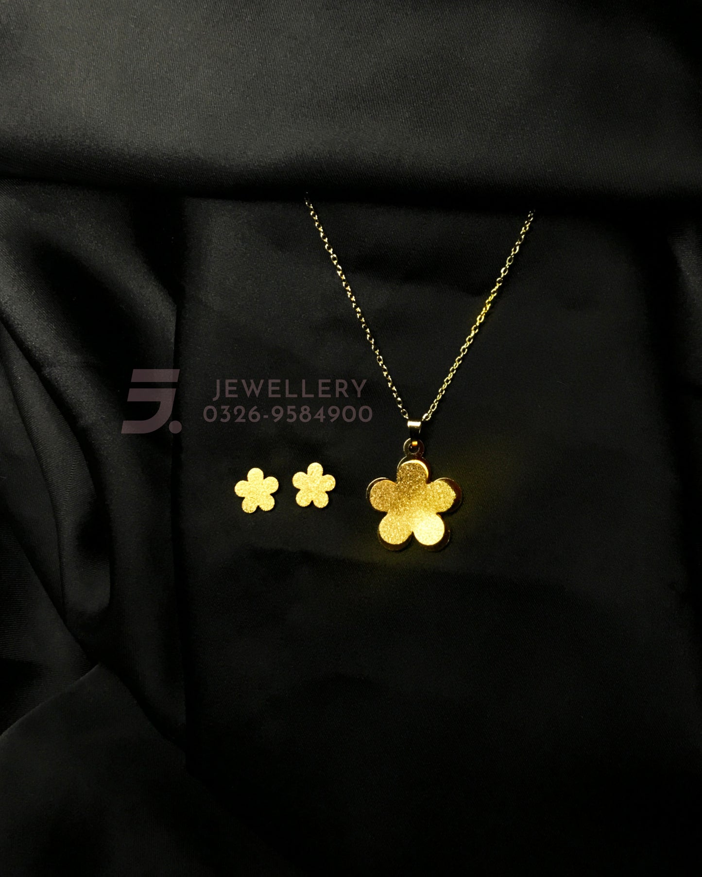 Golden Flower Pendent