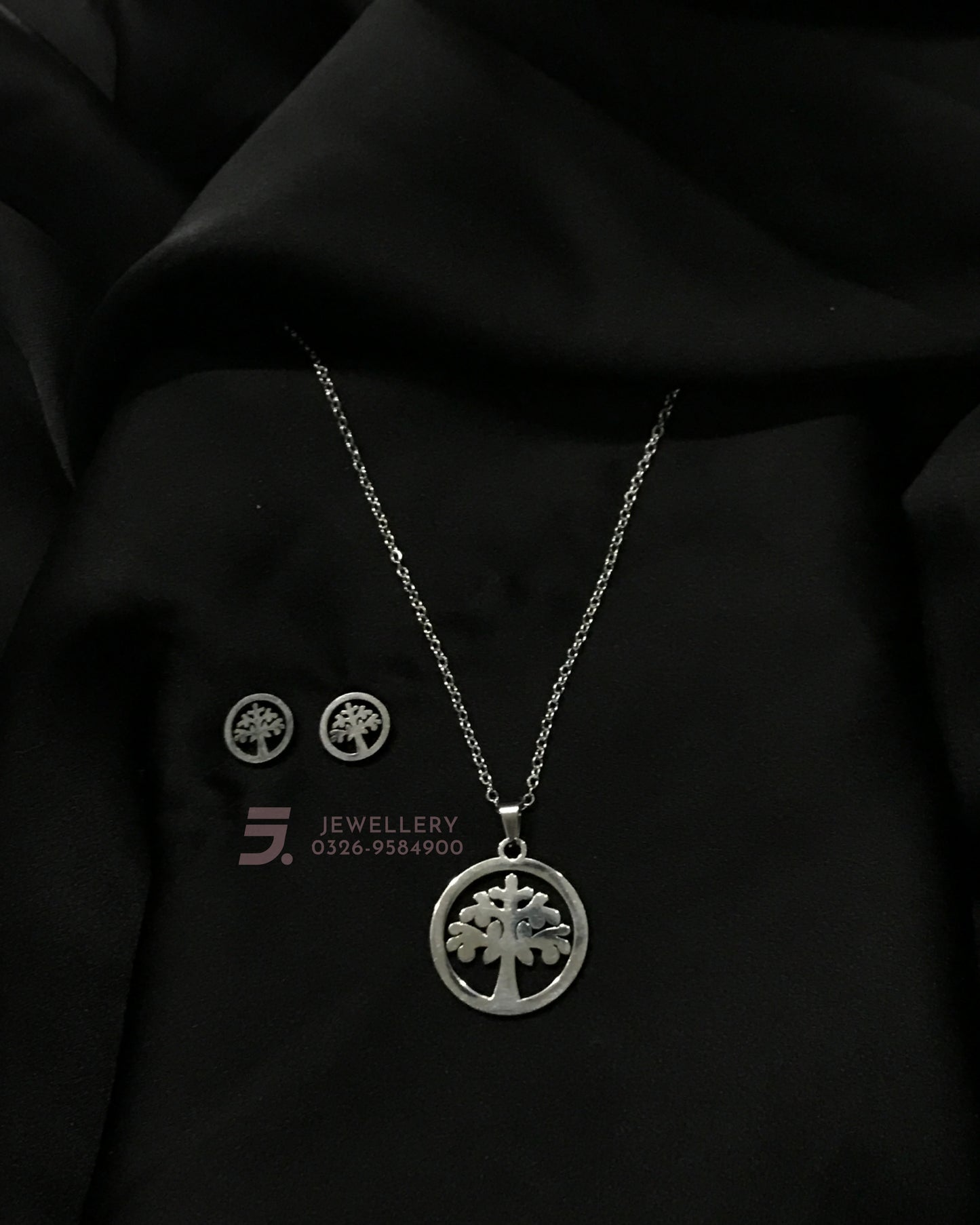 Silver Mini Tree Pendent